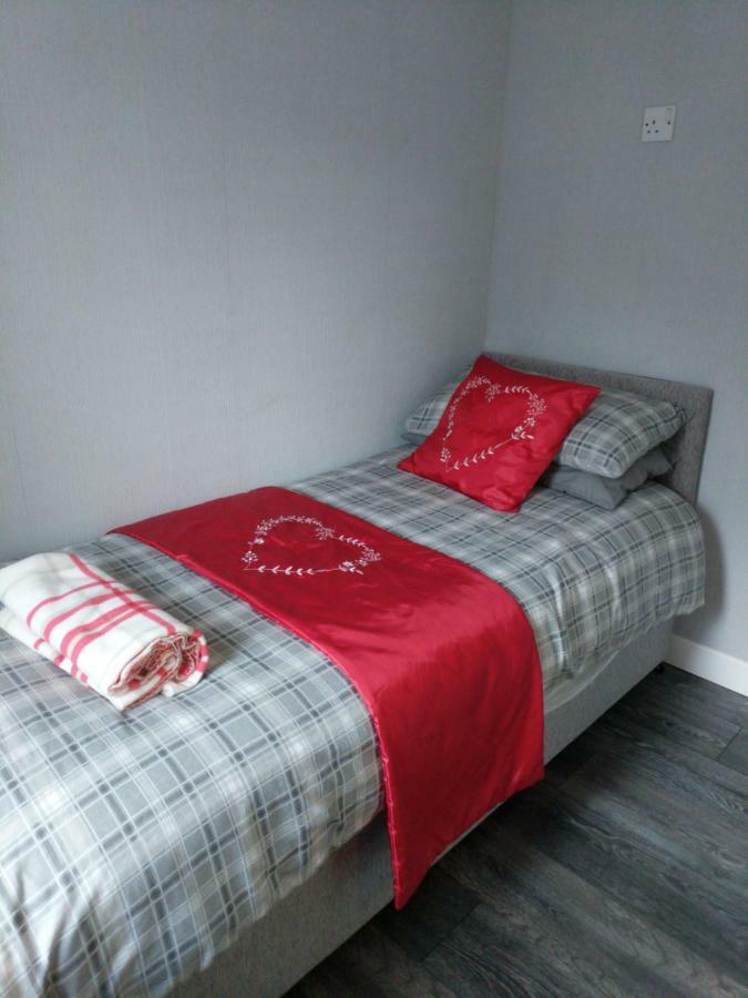 Tarrareoch Guest House บาธเกต ภายนอก รูปภาพ