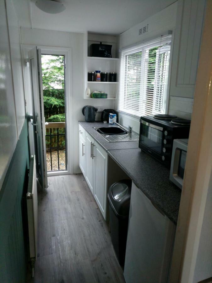 Tarrareoch Guest House บาธเกต ภายนอก รูปภาพ